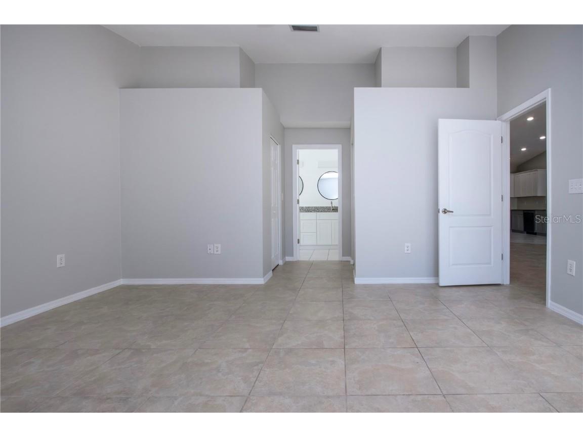 9590 Knightsbridge Circle Sarasota FL 34238 A4675801 image33