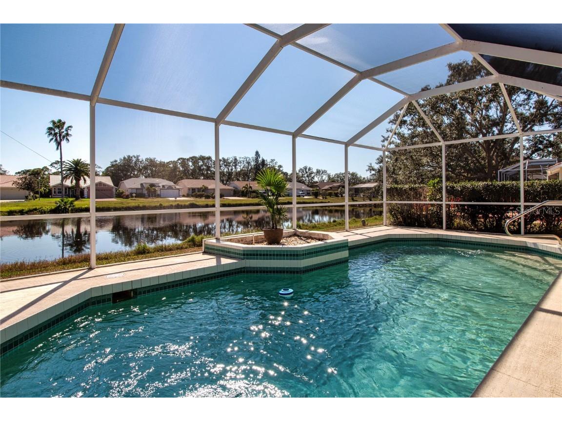 9590 Knightsbridge Circle Sarasota FL 34238 A4675801 image50