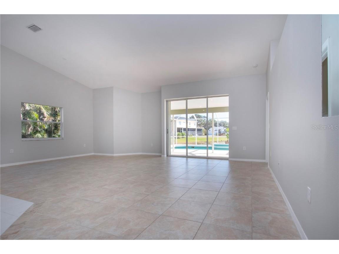 9590 Knightsbridge Circle Sarasota FL 34238 A4675801 image7