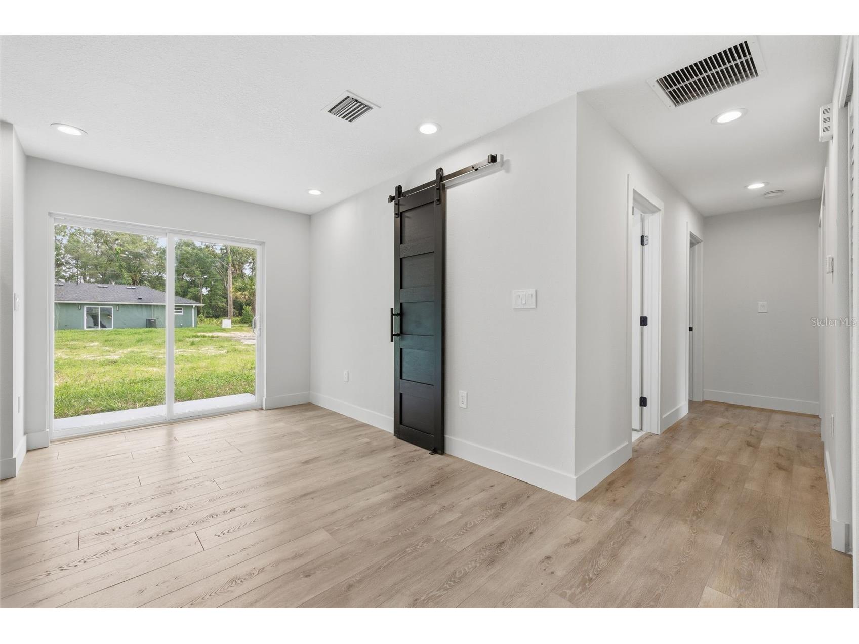 9590 W Tennessee Lane Crystal River FL 34428 TB8514175 image9
