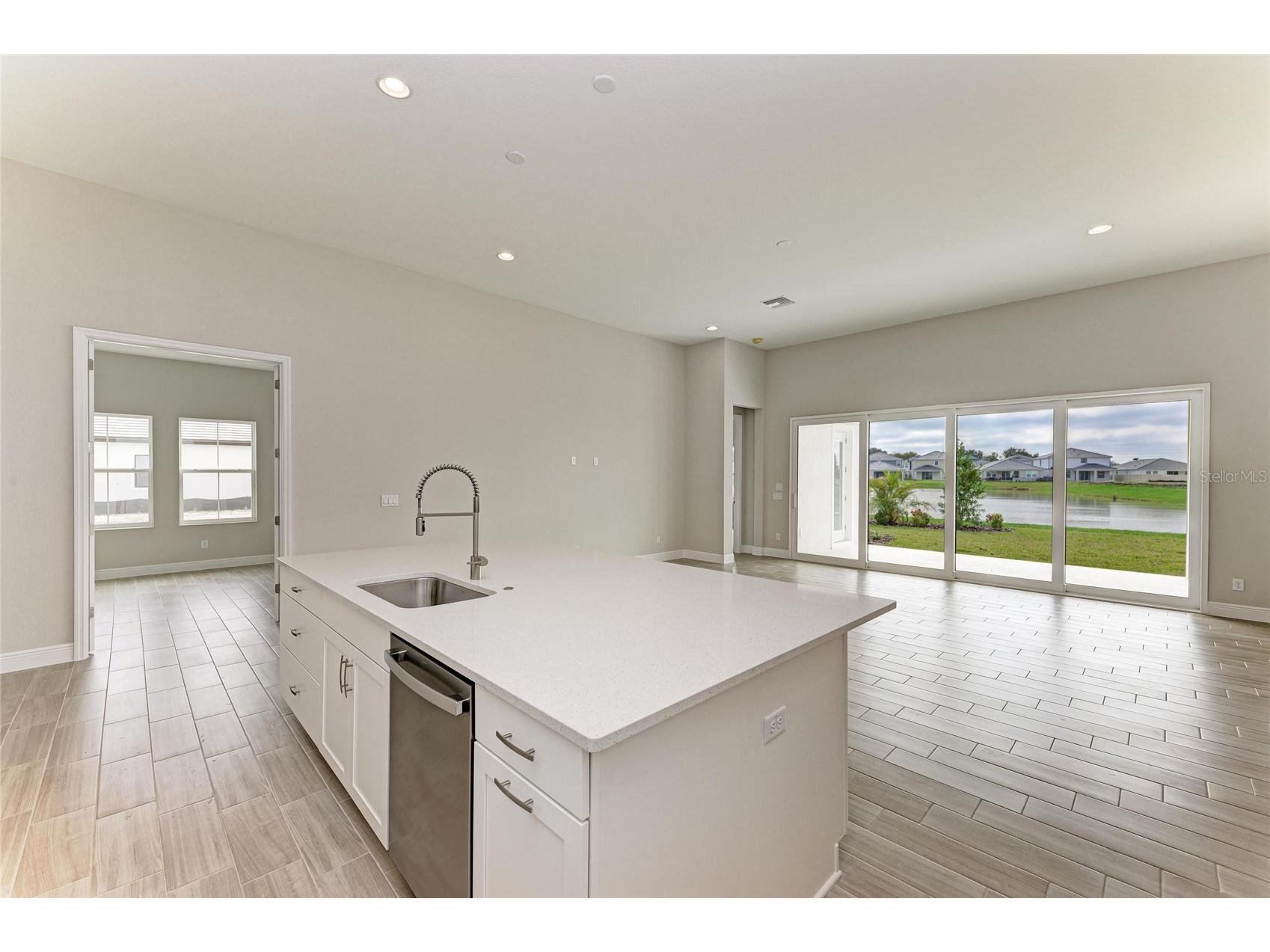 9592 Surrey Rose Drive San Antonio FL 33576 TB8456826 image15
