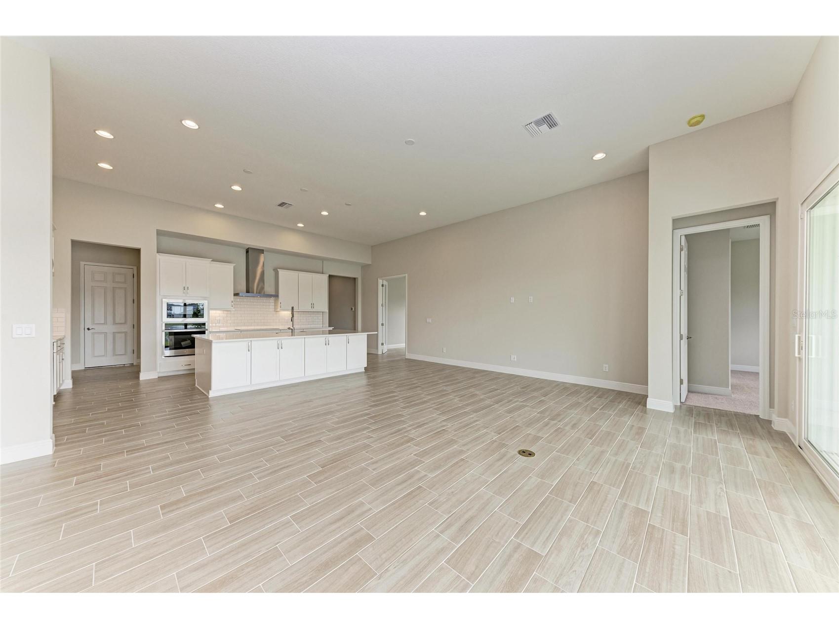 9592 Surrey Rose Drive San Antonio FL 33576 TB8456826 image17