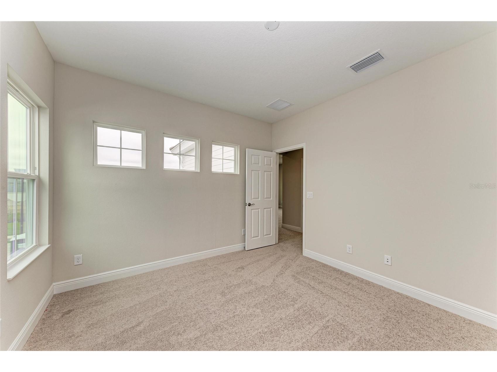 9592 Surrey Rose Drive San Antonio FL 33576 TB8456826 image30