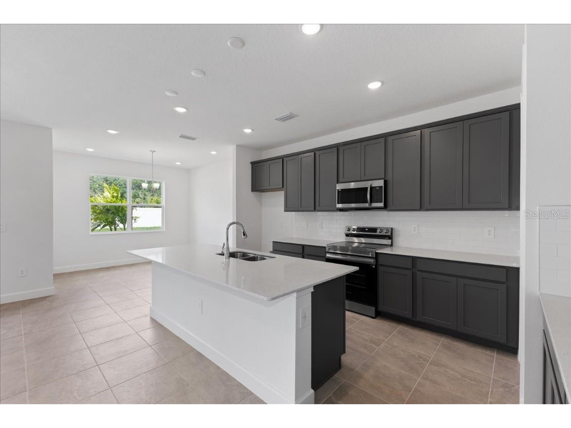 9593 Vibrant Lane Venice FL 34292 O6193365 image3