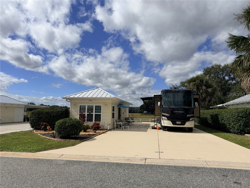 9594 SE 47th Way Webster FL 33597 G5104067 image1