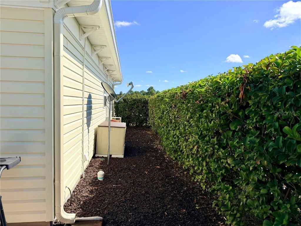 9594 SE 47th Way Webster FL 33597 G5104067 image17