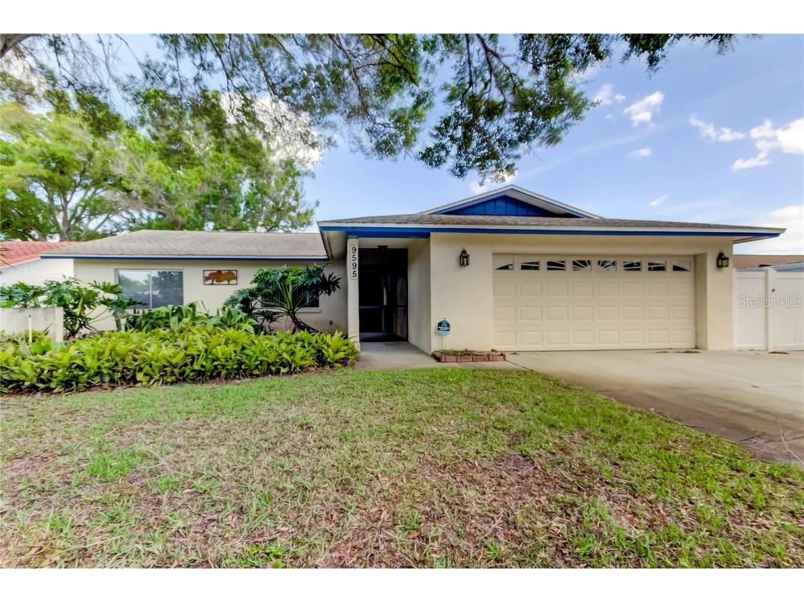 9595 119th Way Seminole FL 33772 U8234750 image1