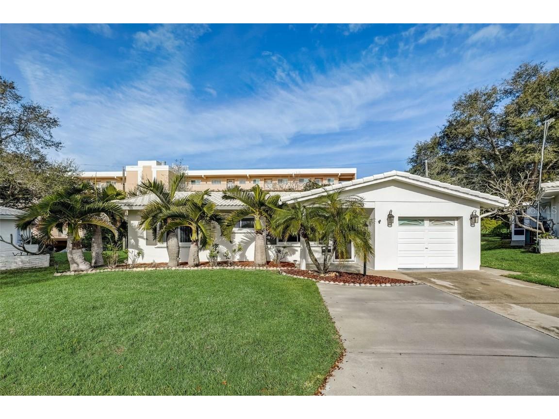 9596 141st Street Seminole FL 33776 T3498582 image1