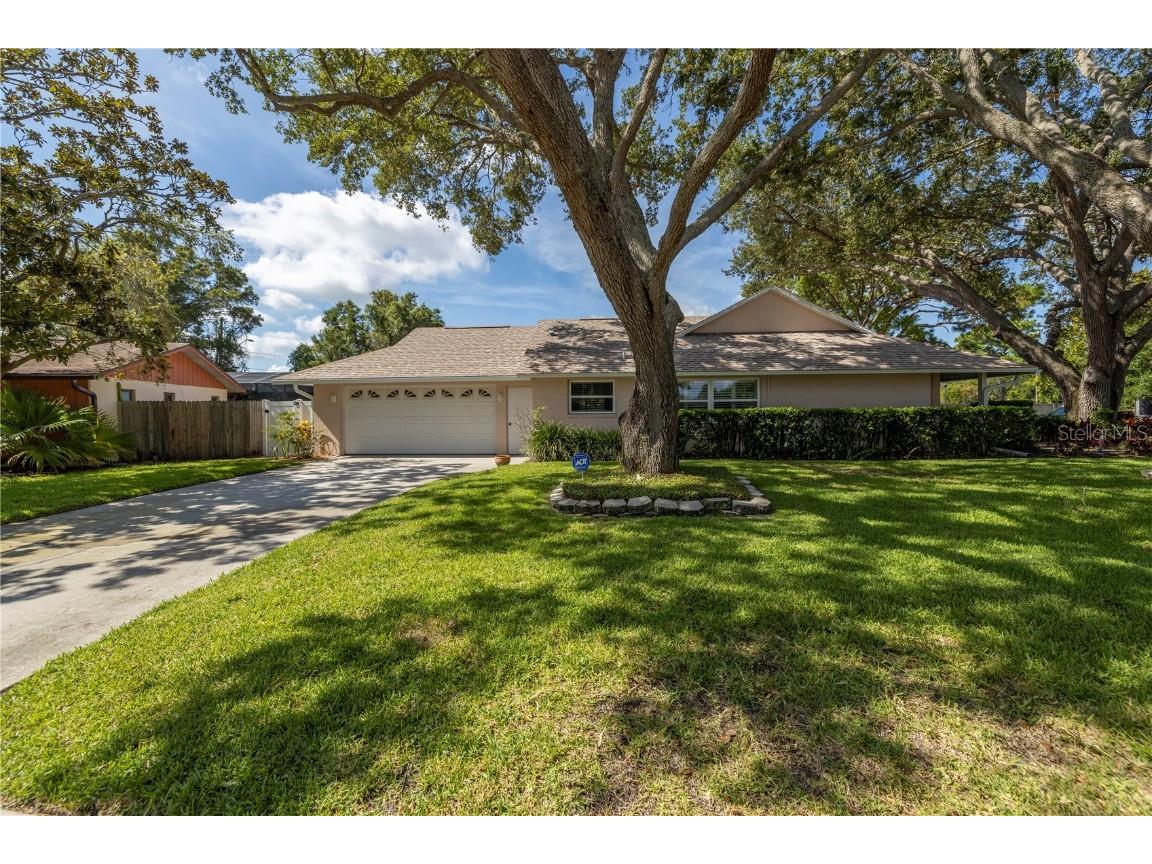 9598 103 Avenue Seminole FL 33777 U8210040 image1