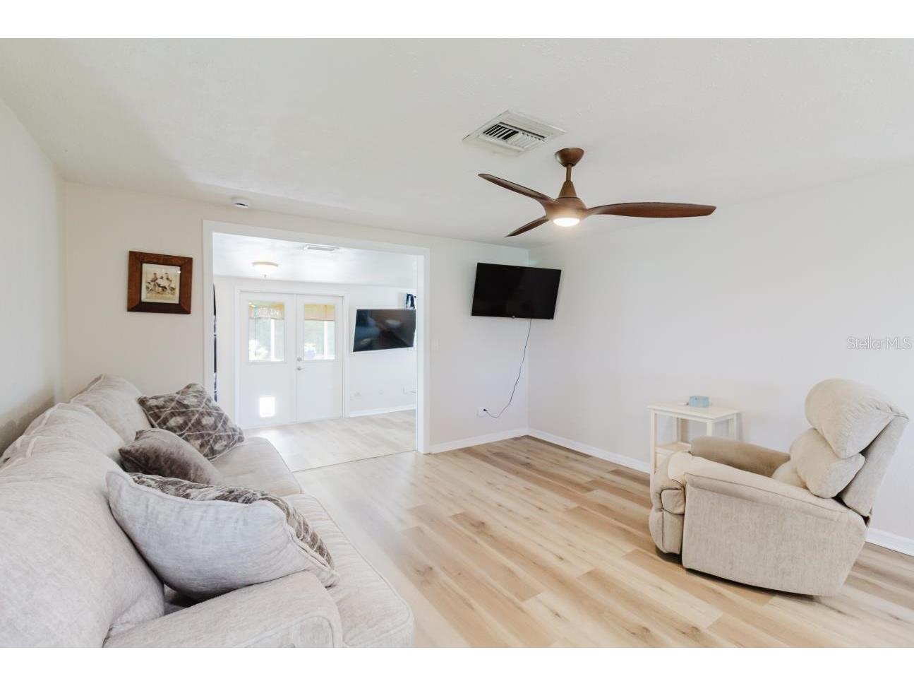 96 New York Avenue Dunedin FL 34698 - LAKE DIANE TB8519073 image12