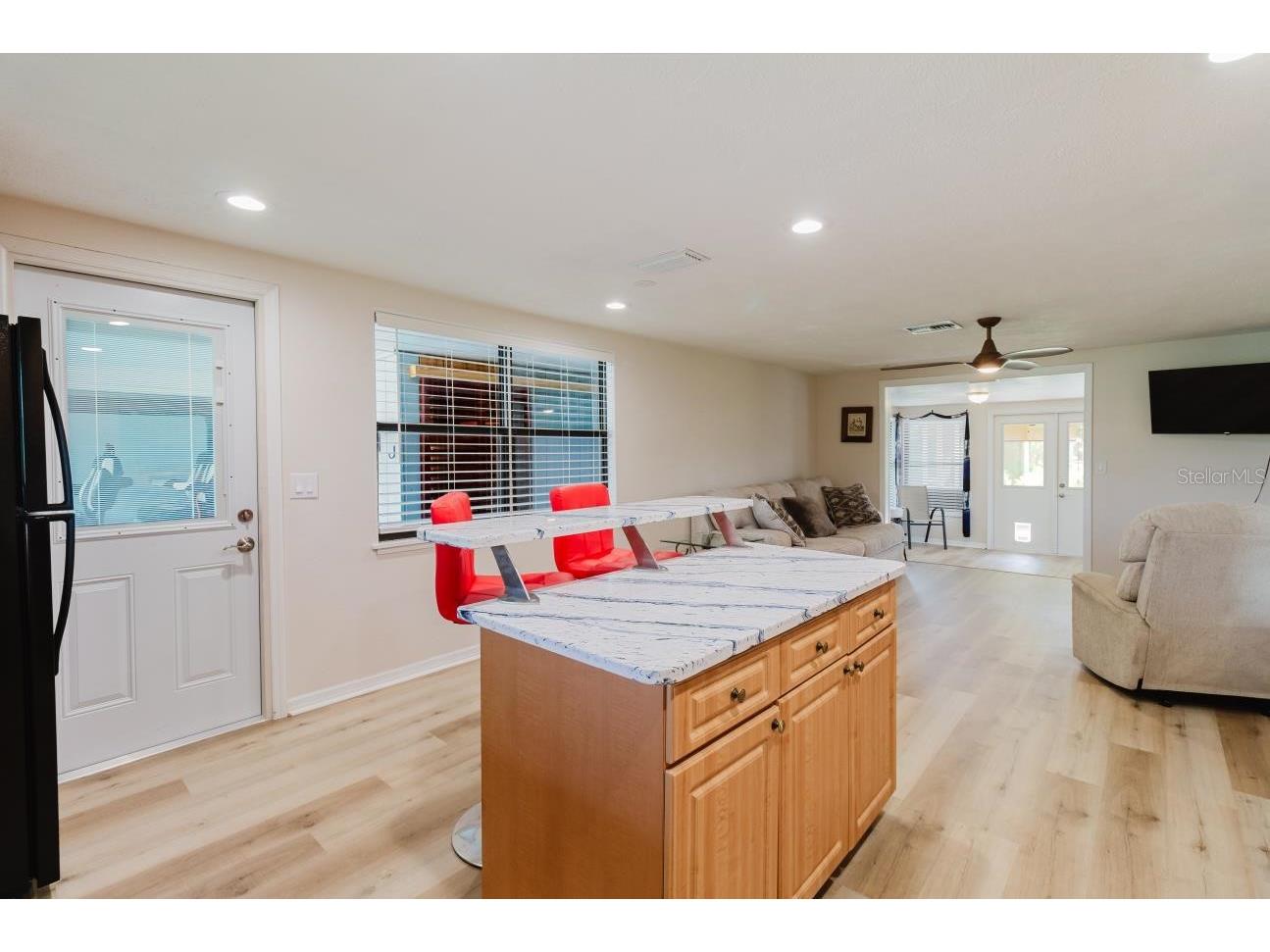 96 New York Avenue Dunedin FL 34698 - LAKE DIANE TB8519073 image9