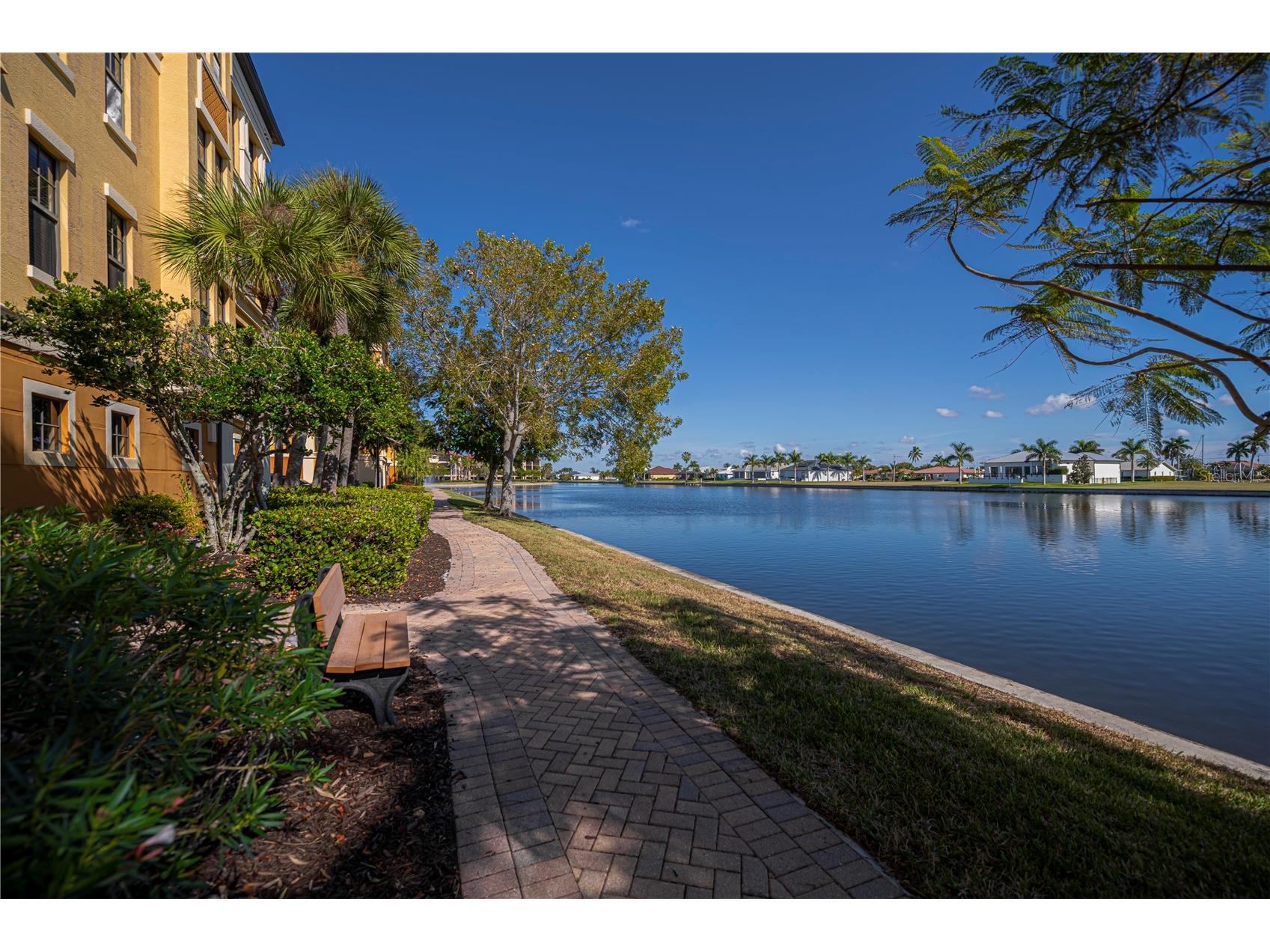 96 Vivante Boulevard #24 Punta Gorda FL 33950 C7519345 image5