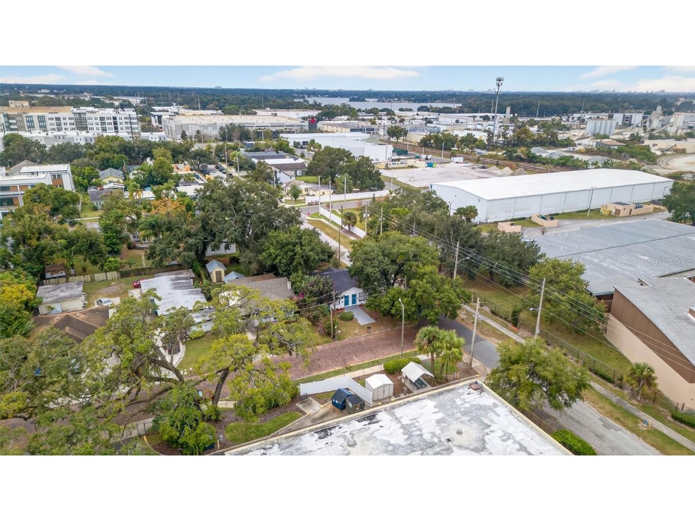 96 W Esther Street Orlando FL 32806 O6371252 image51