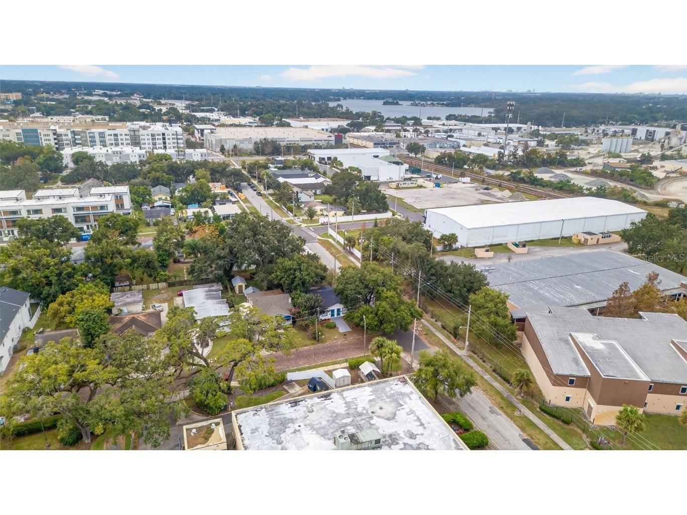 96 W Esther Street Orlando FL 32806 O6371252 image59