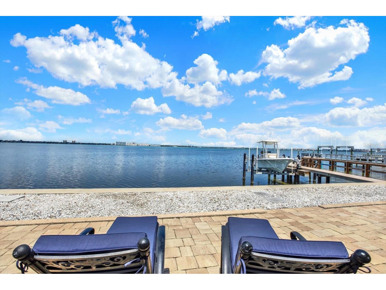 960 Boca Ciega Isle Drive Saint Pete Beach FL 33706 - BOCA CIEGA BAY TB8531692 image40