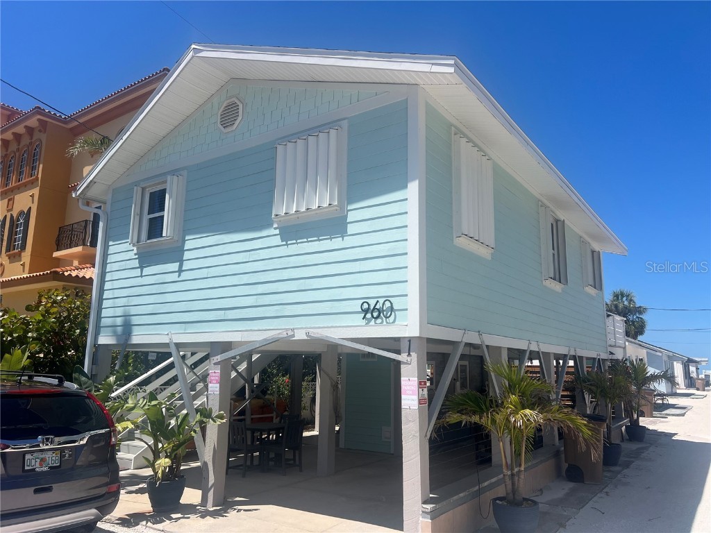960 Gulf Boulevard #1 Indian Rocks Beach FL 33785 TB8428188 image1