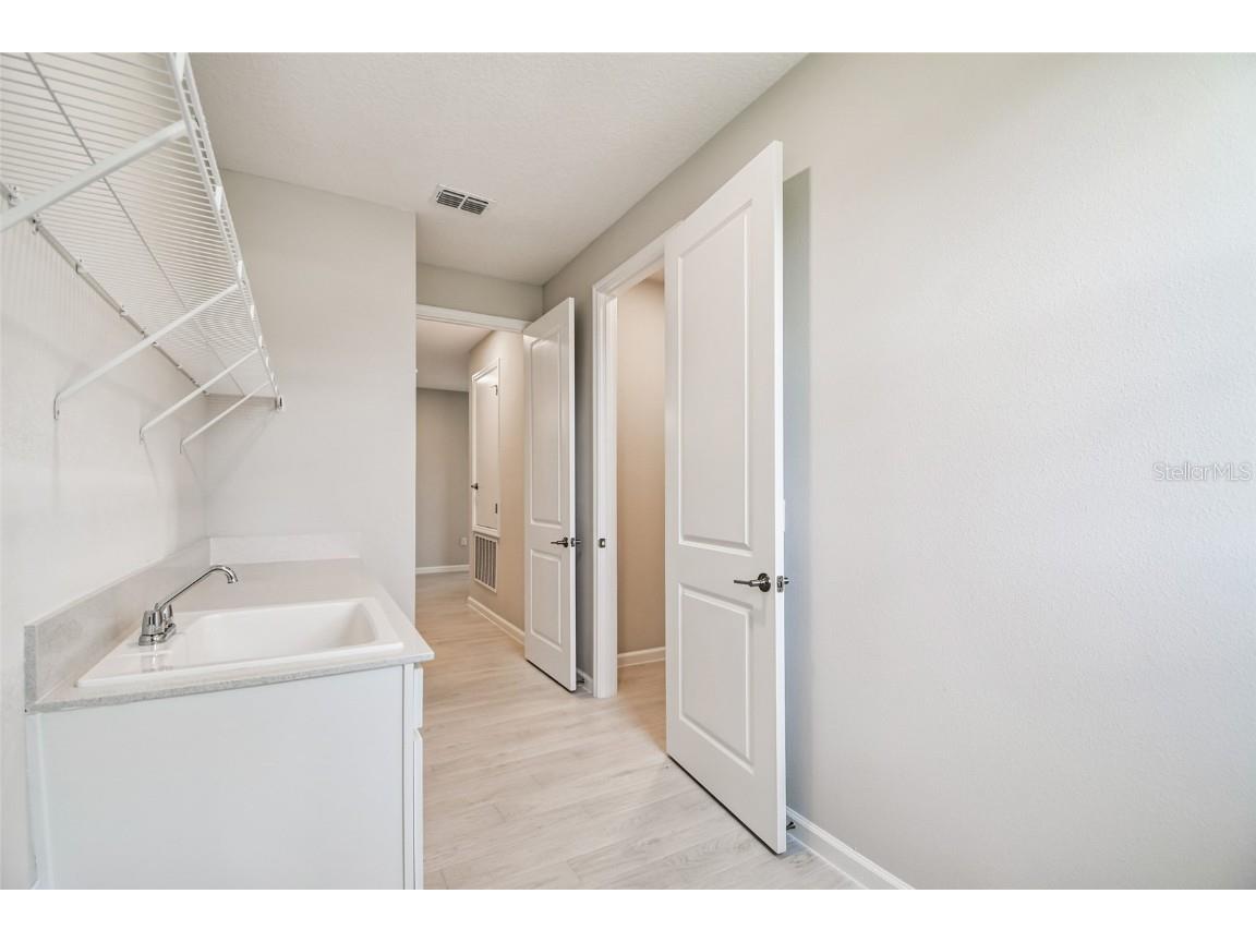 960 Hawksnest Point Oviedo FL 32765 O6304734 image37