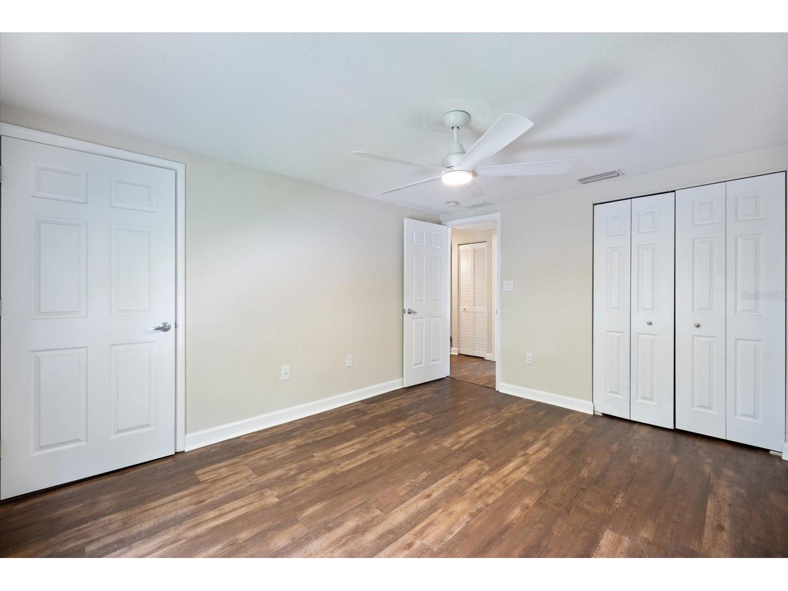 960 Highland Street #A6 Sarasota FL 34234 A4678660 image16