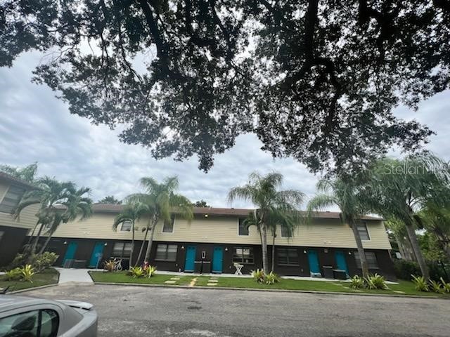 960 Highland Street #B1 Sarasota FL 34234 A4594818 image1