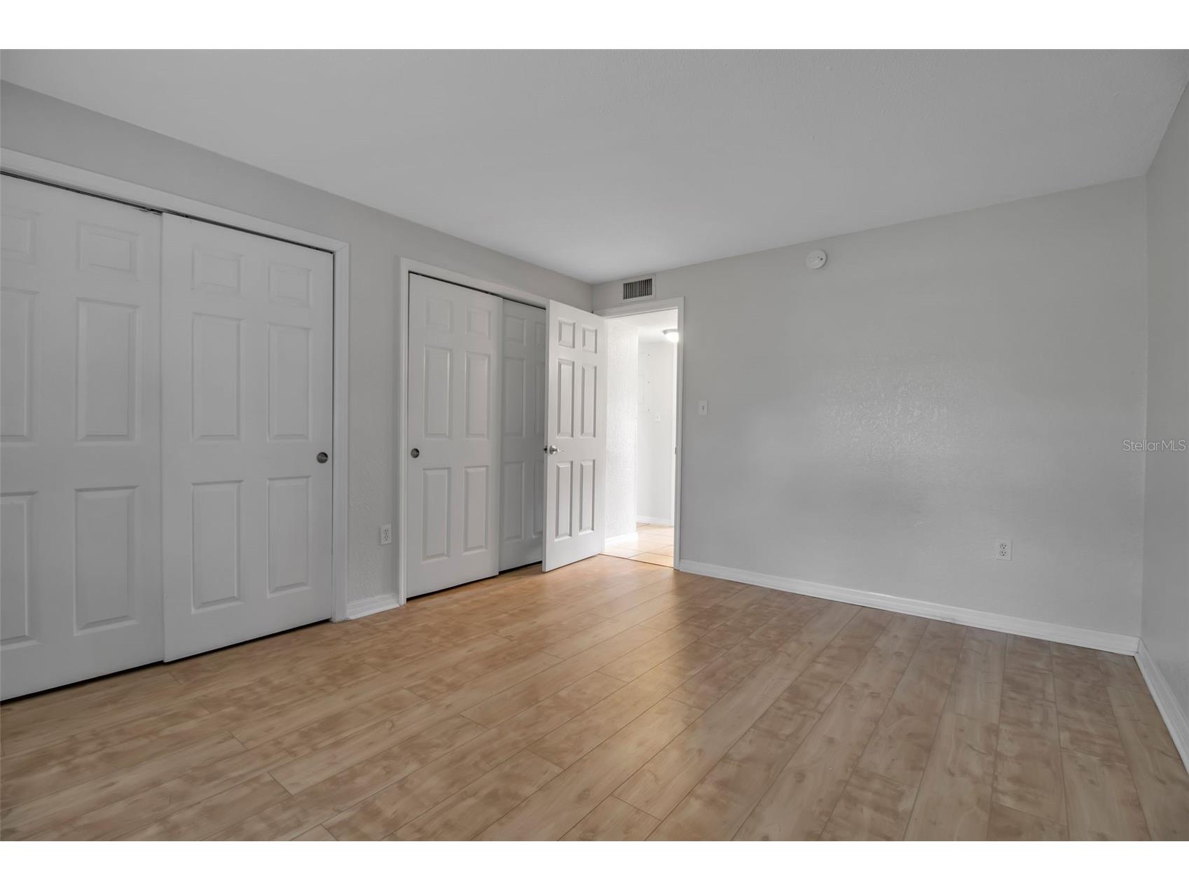 960 La Costa Circle #3 Sarasota FL 34237 A4677986 image20