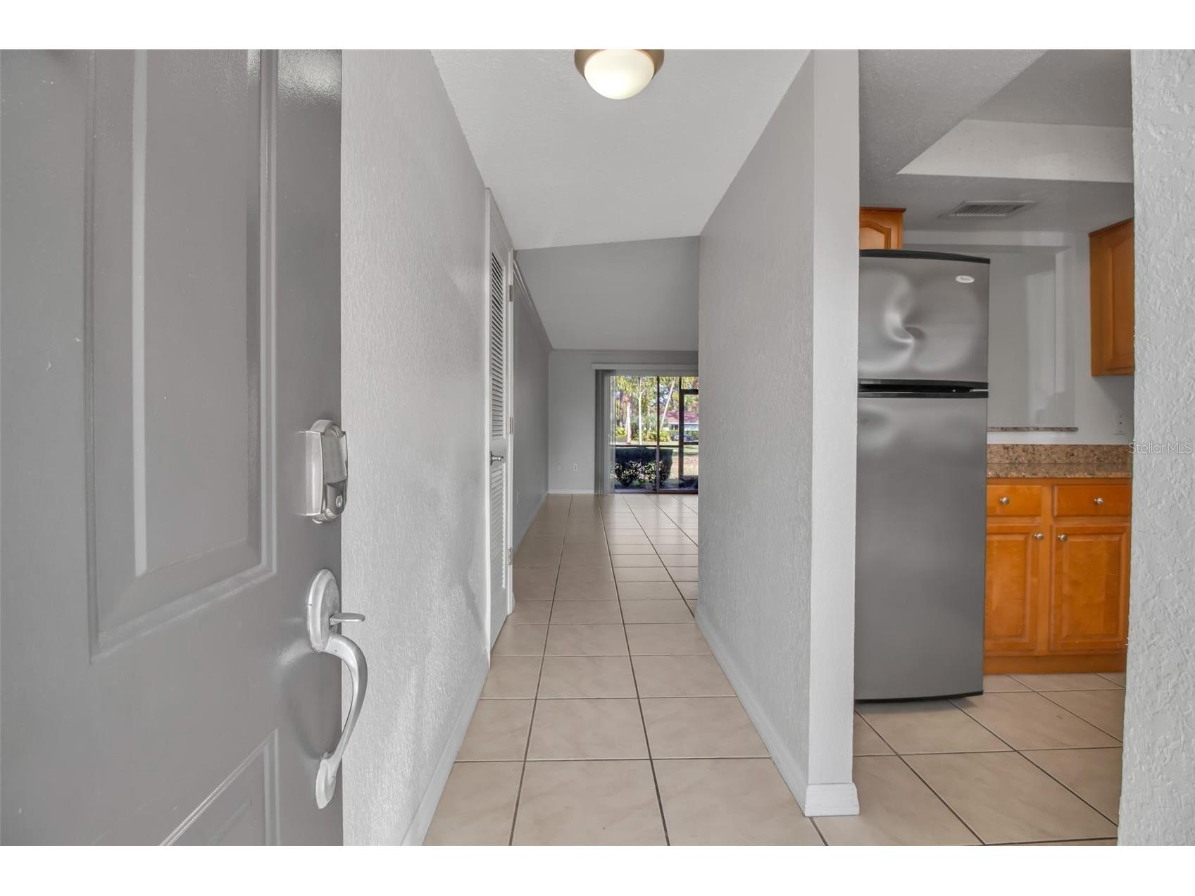 960 La Costa Circle #3 Sarasota FL 34237 A4677986 image3