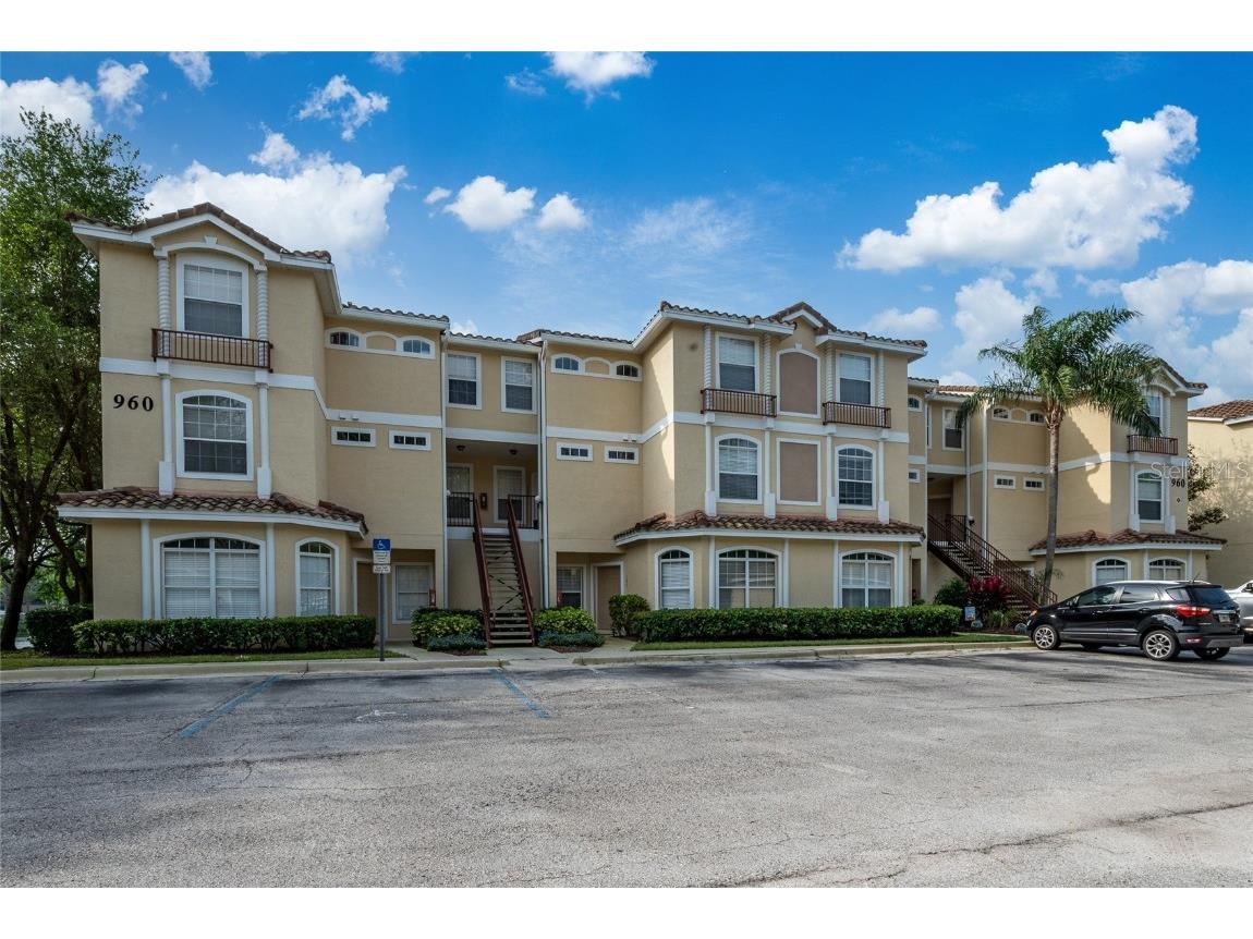 960 Mooring Avenue #204 Altamonte Springs FL 32714 O6016253 image1