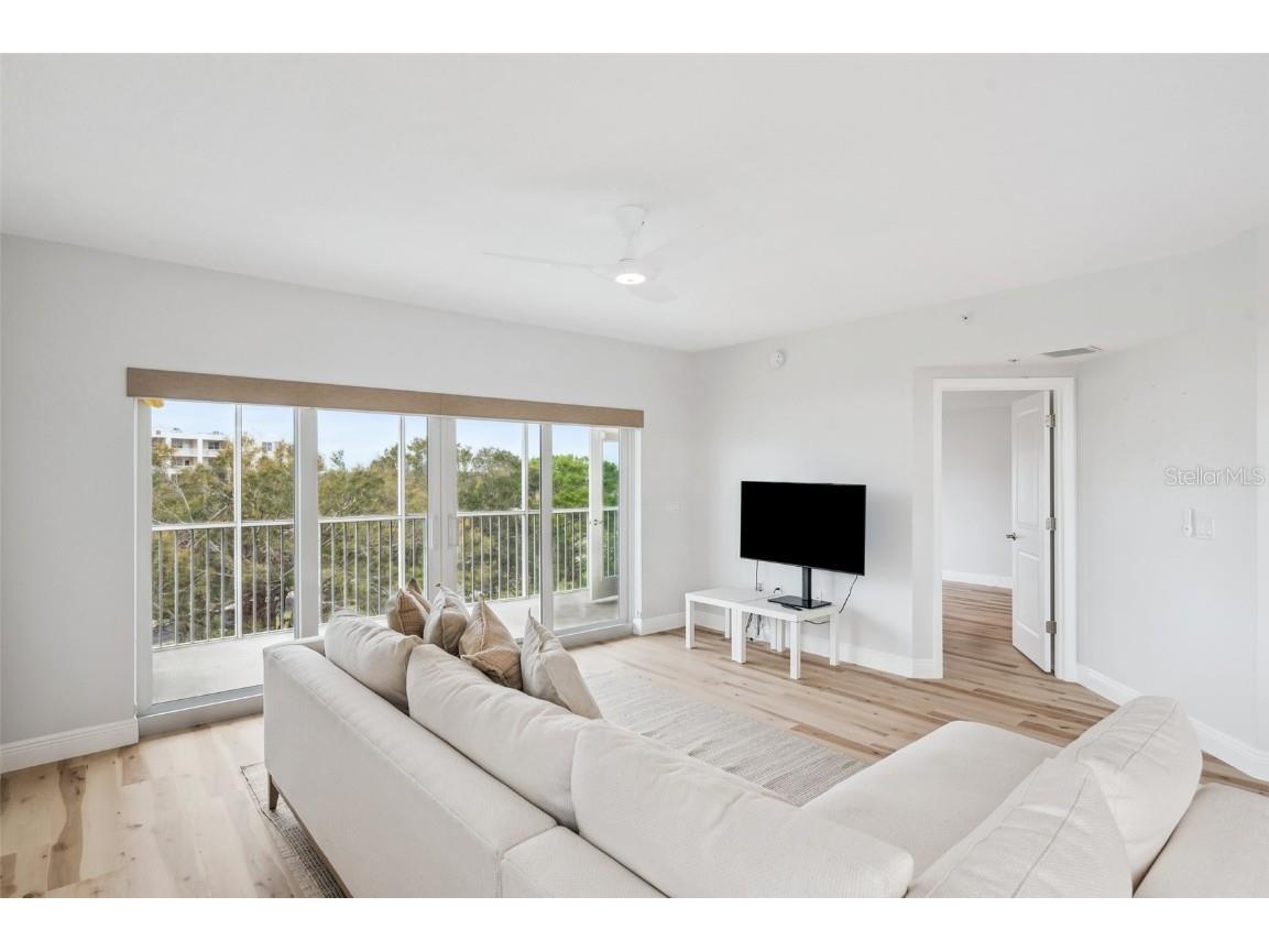 960 Starkey Road #10301 Largo FL 33771 - SHORE LAKE TB8346252 image4