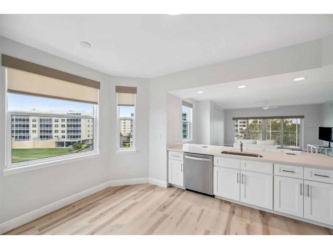 960 Starkey Road #10301 Largo FL 33771 - SHORE LAKE TB8346252 image7