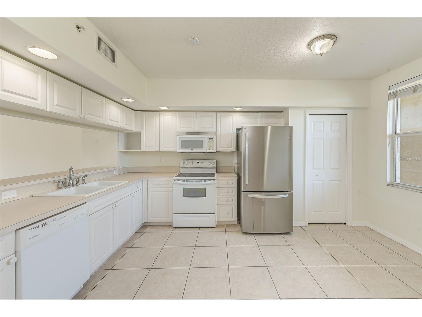 960 Starkey Road #3302 Largo FL 33771 TB8487313 image4