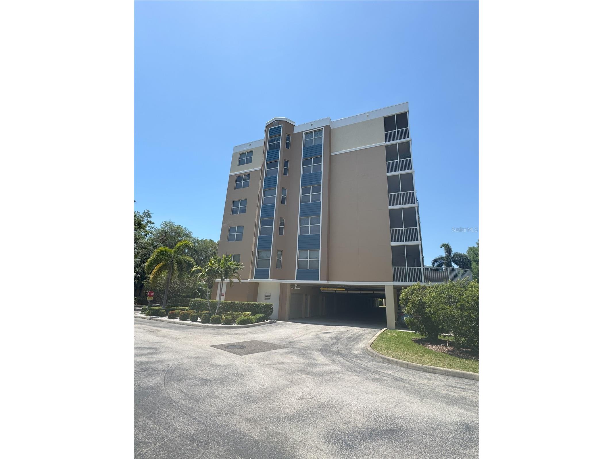 960 Starkey Road #5105 Largo FL 33771 TB8497880 image1