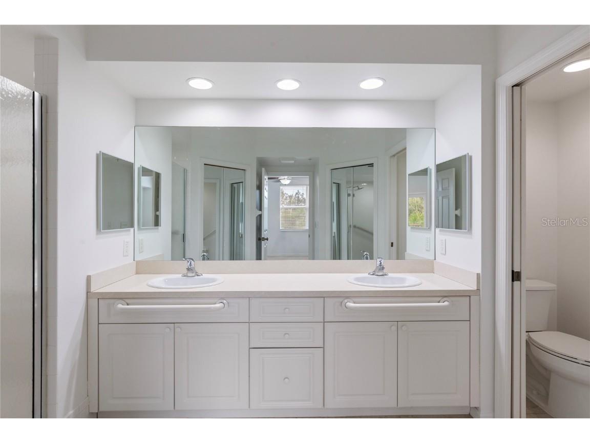 960 Starkey Road #5202 Largo FL 33771 TB8427933 image25