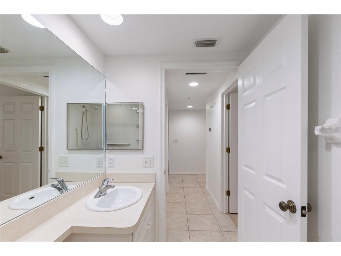 960 Starkey Road #5202 Largo FL 33771 TB8427933 image34