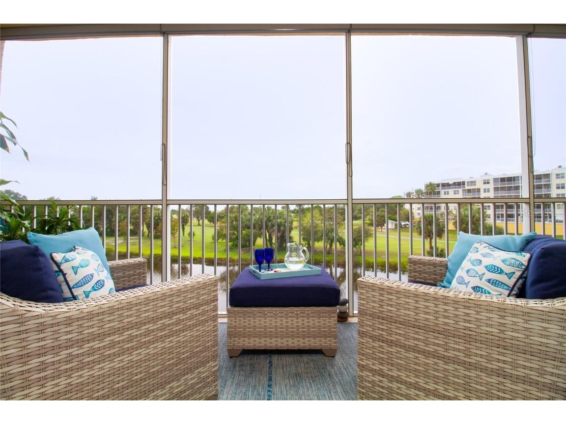 960 Starkey Road #7204 Largo FL 33771 U8214861 image1