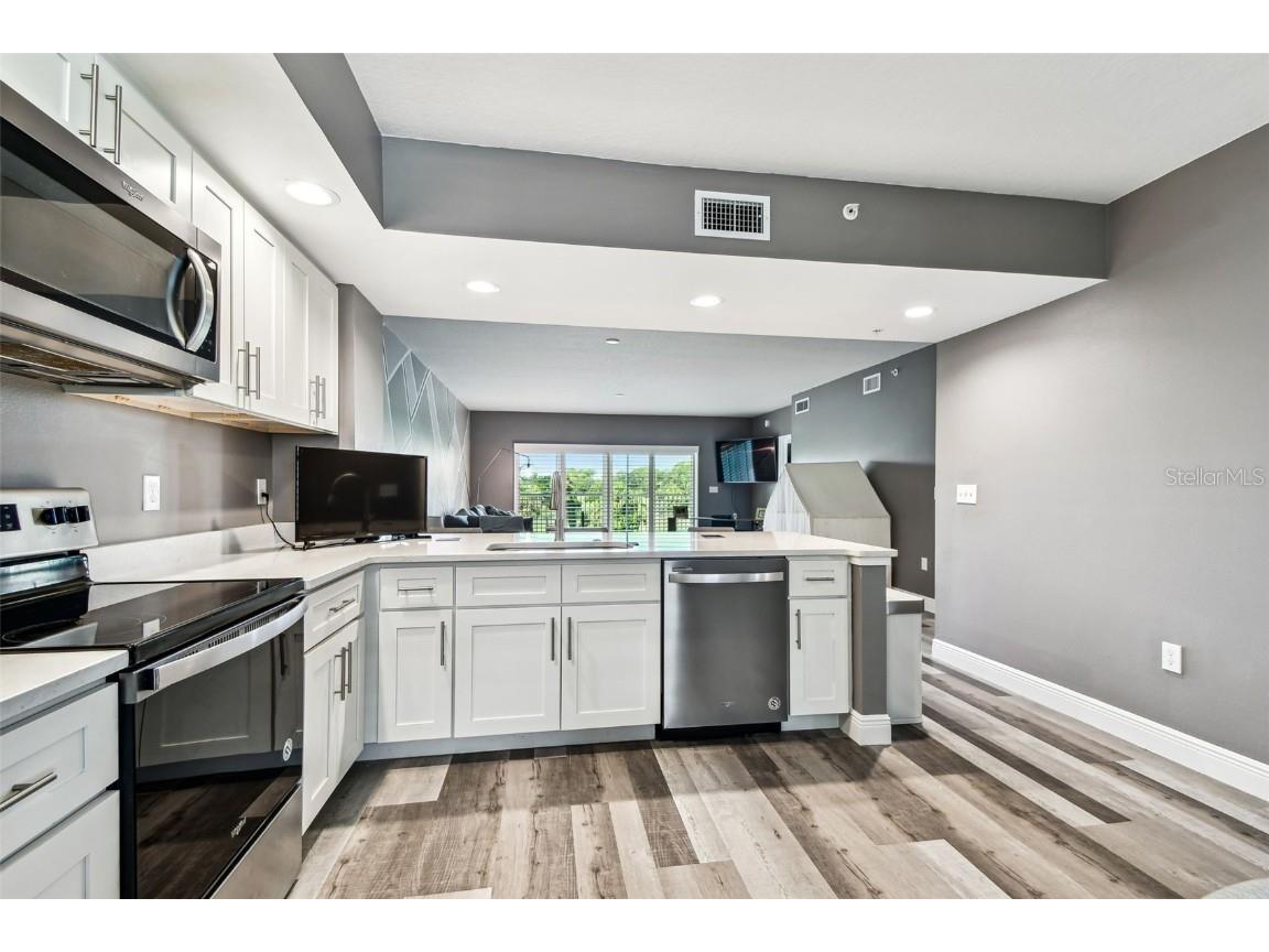 960 Starkey Road #8204 Largo FL 33771 TB8407657 image10