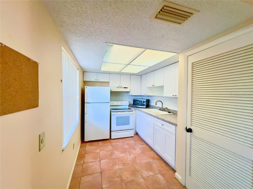 960 Virginia Street #107 Dunedin FL 34698 TB8425179 image10