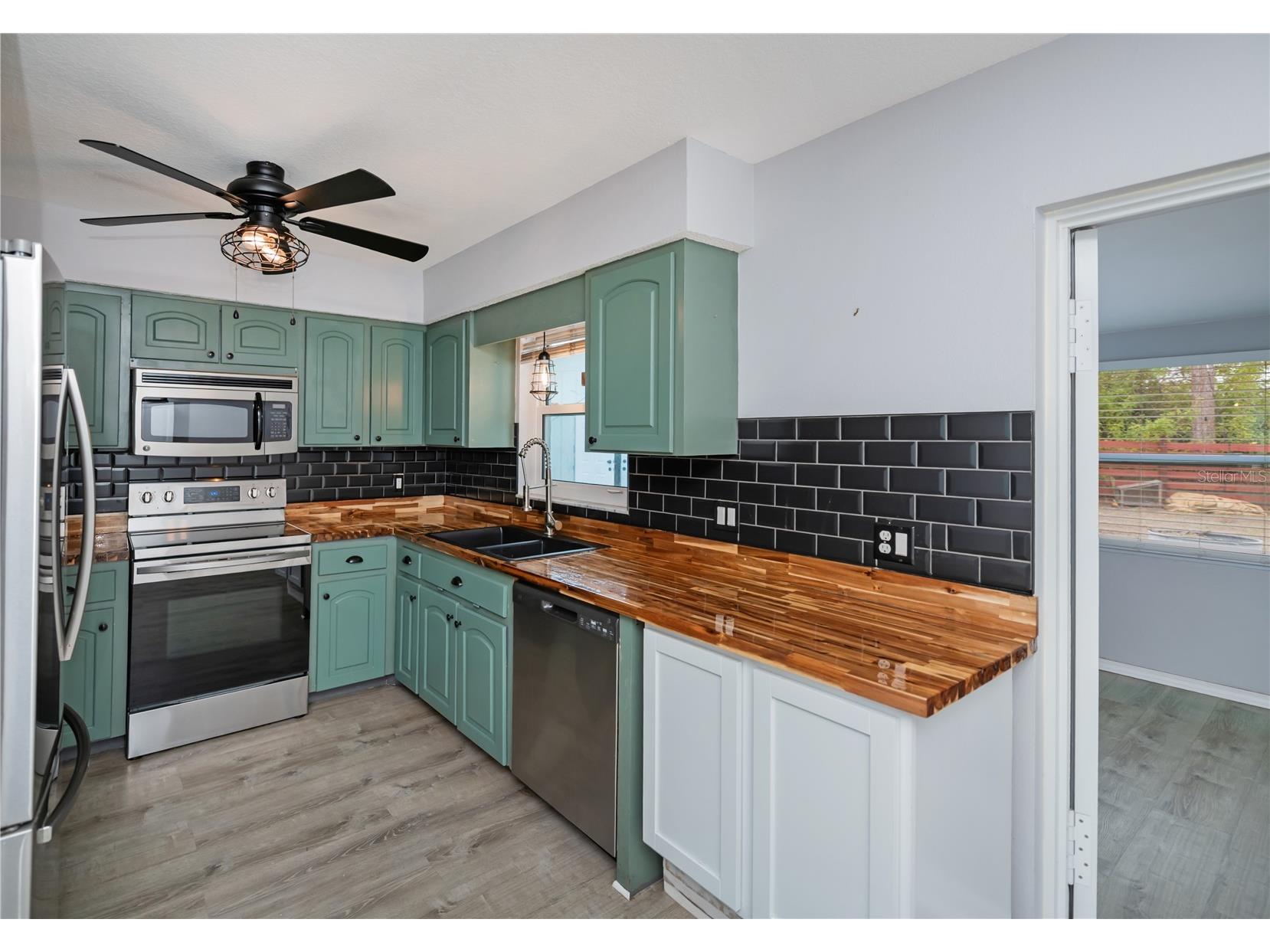 9601 Gulfstream Boulevard Englewood FL 34224 D6146622 image6