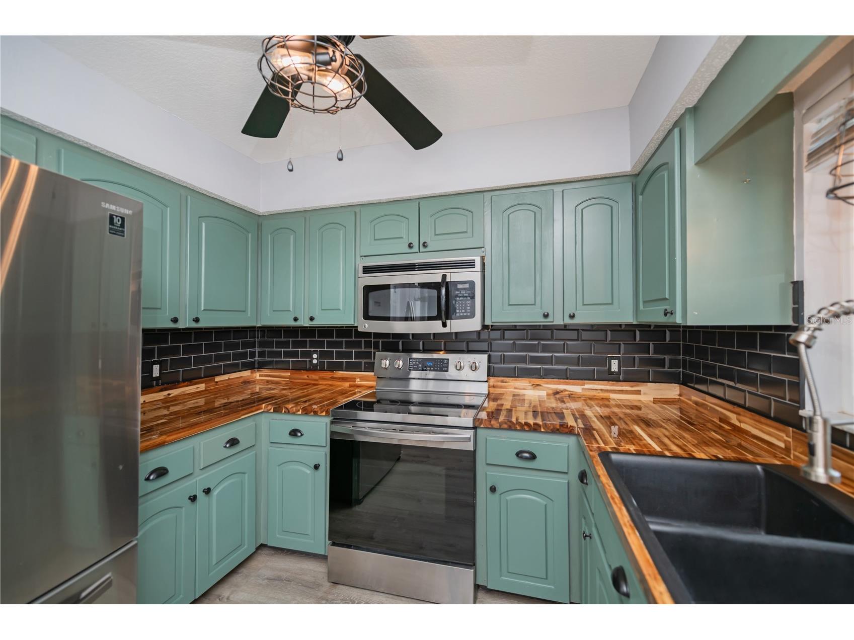 9601 Gulfstream Boulevard Englewood FL 34224 D6146622 image7