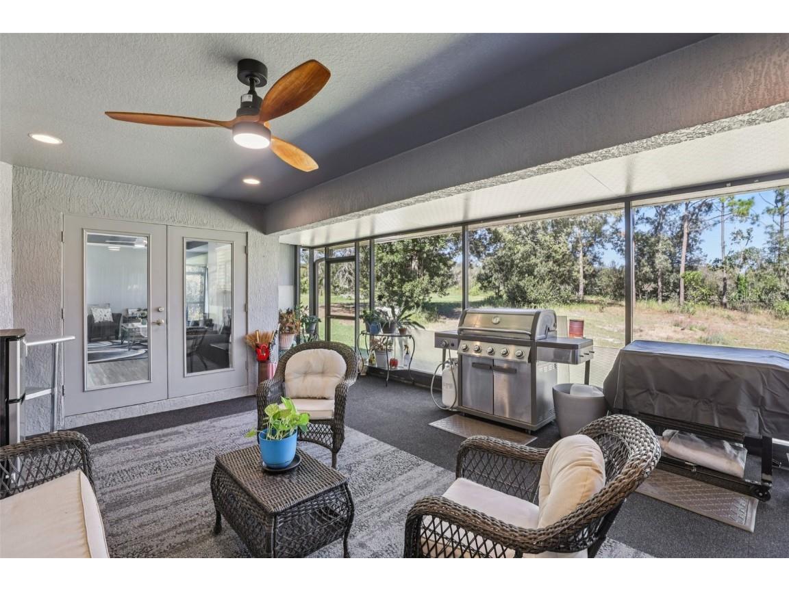 9601 Oakwood Drive Lake Wales FL 33898 TB8442448 image24