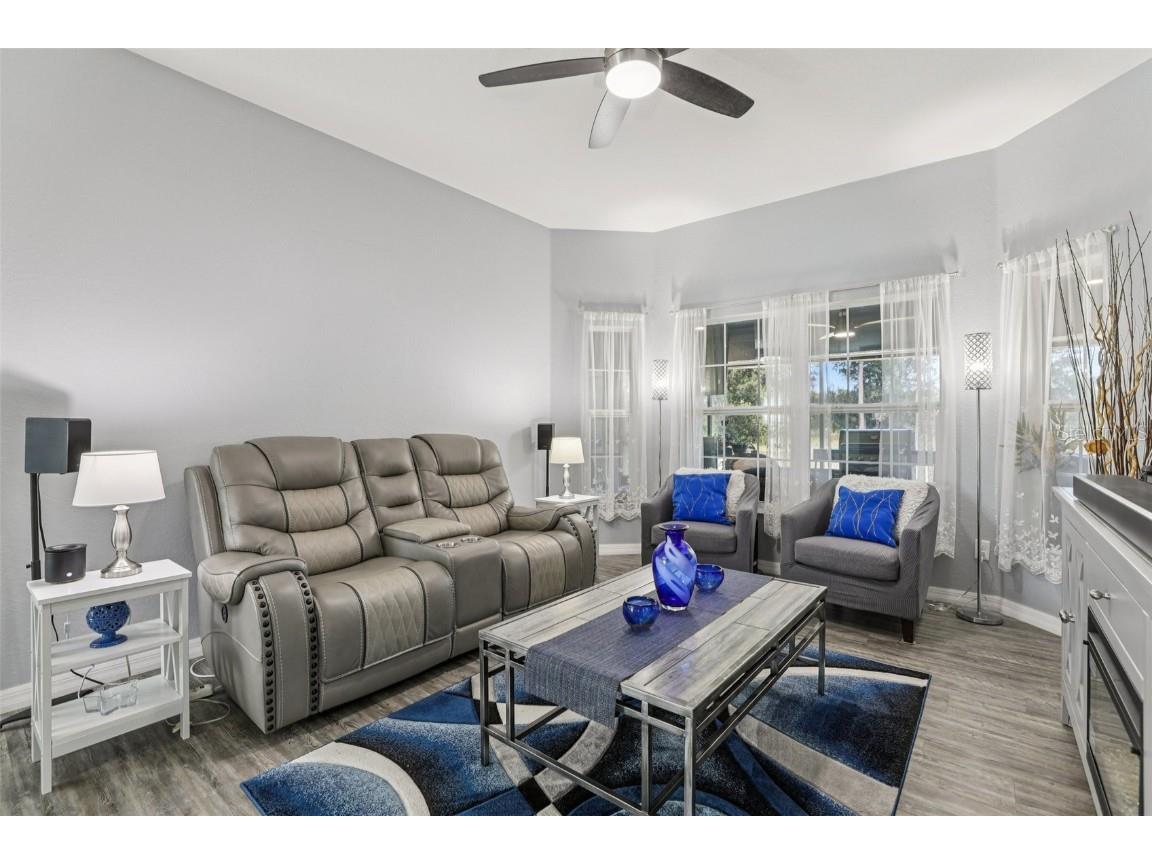 9601 Oakwood Drive Lake Wales FL 33898 TB8442448 image5