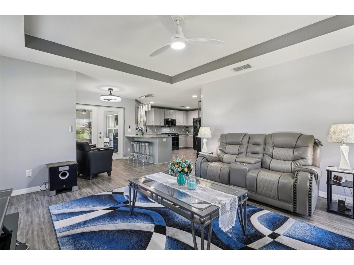 9601 Oakwood Drive Lake Wales FL 33898 TB8442448 image6