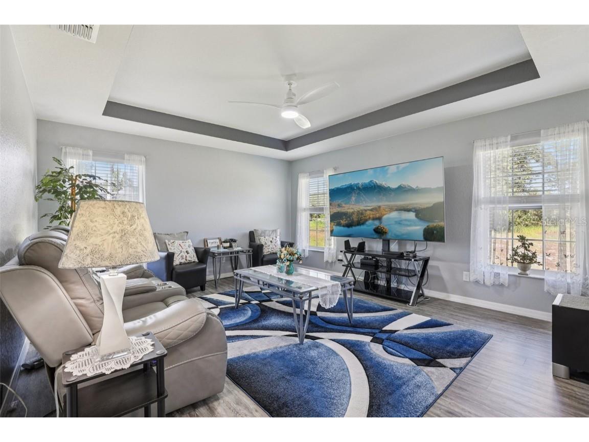 9601 Oakwood Drive Lake Wales FL 33898 TB8442448 image7