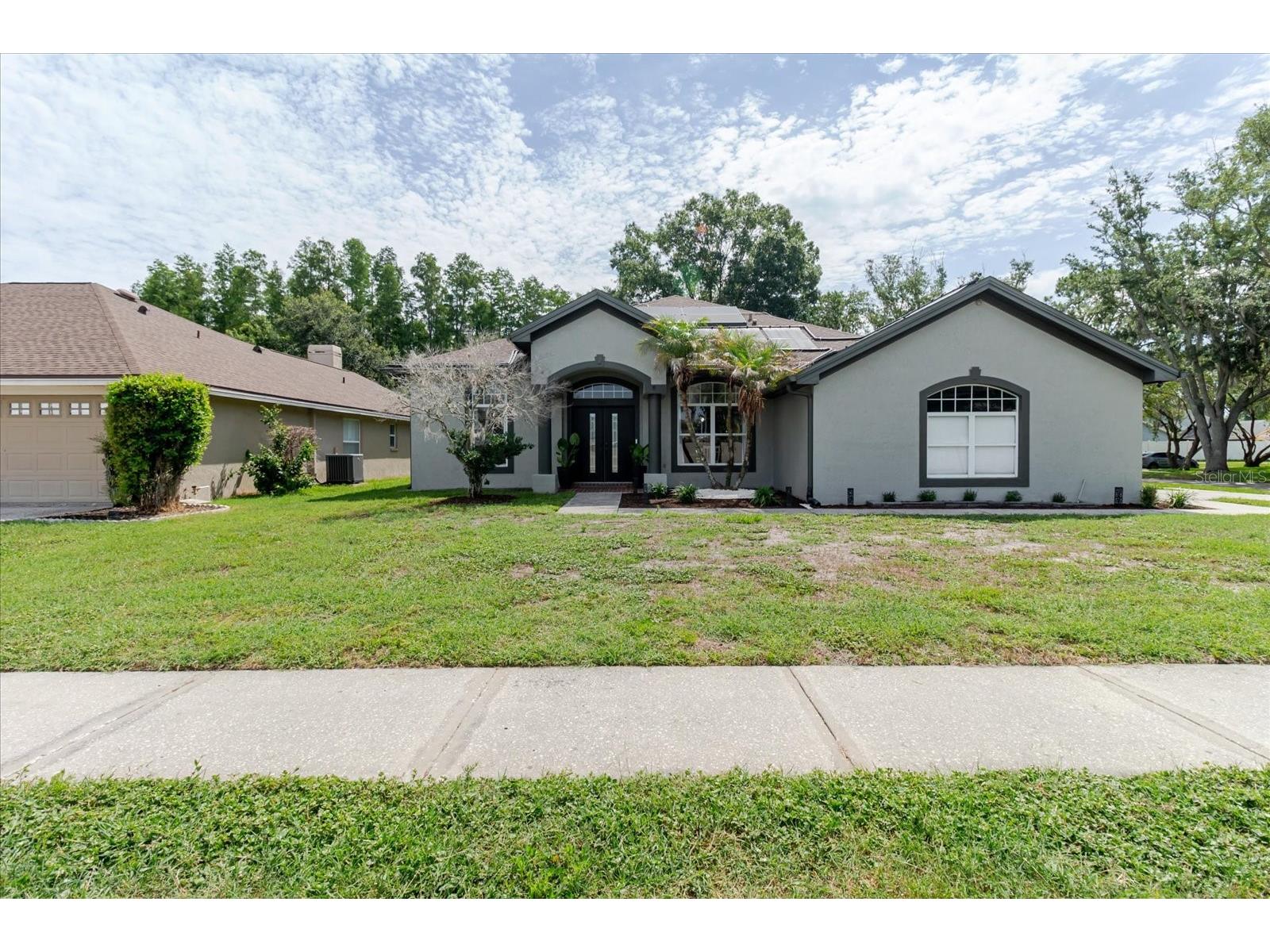 9601 Regents Park Drive Tampa FL 33647 TB8517604 image1