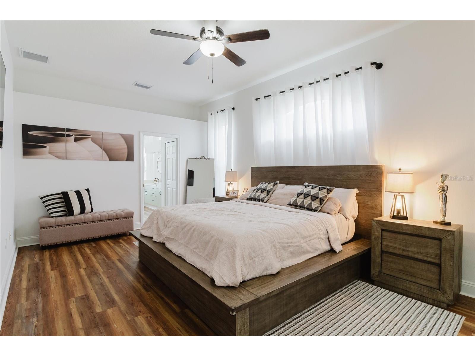 9601 Regents Park Drive Tampa FL 33647 TB8517604 image22