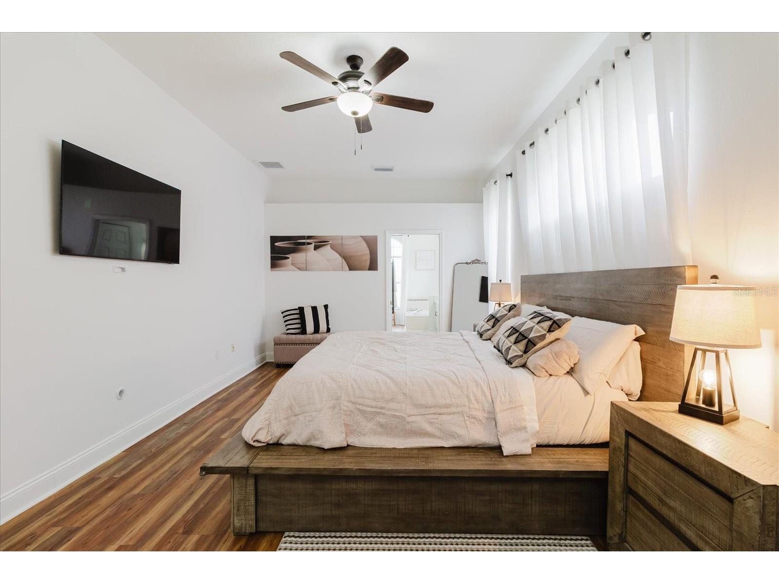 9601 Regents Park Drive Tampa FL 33647 TB8517604 image23