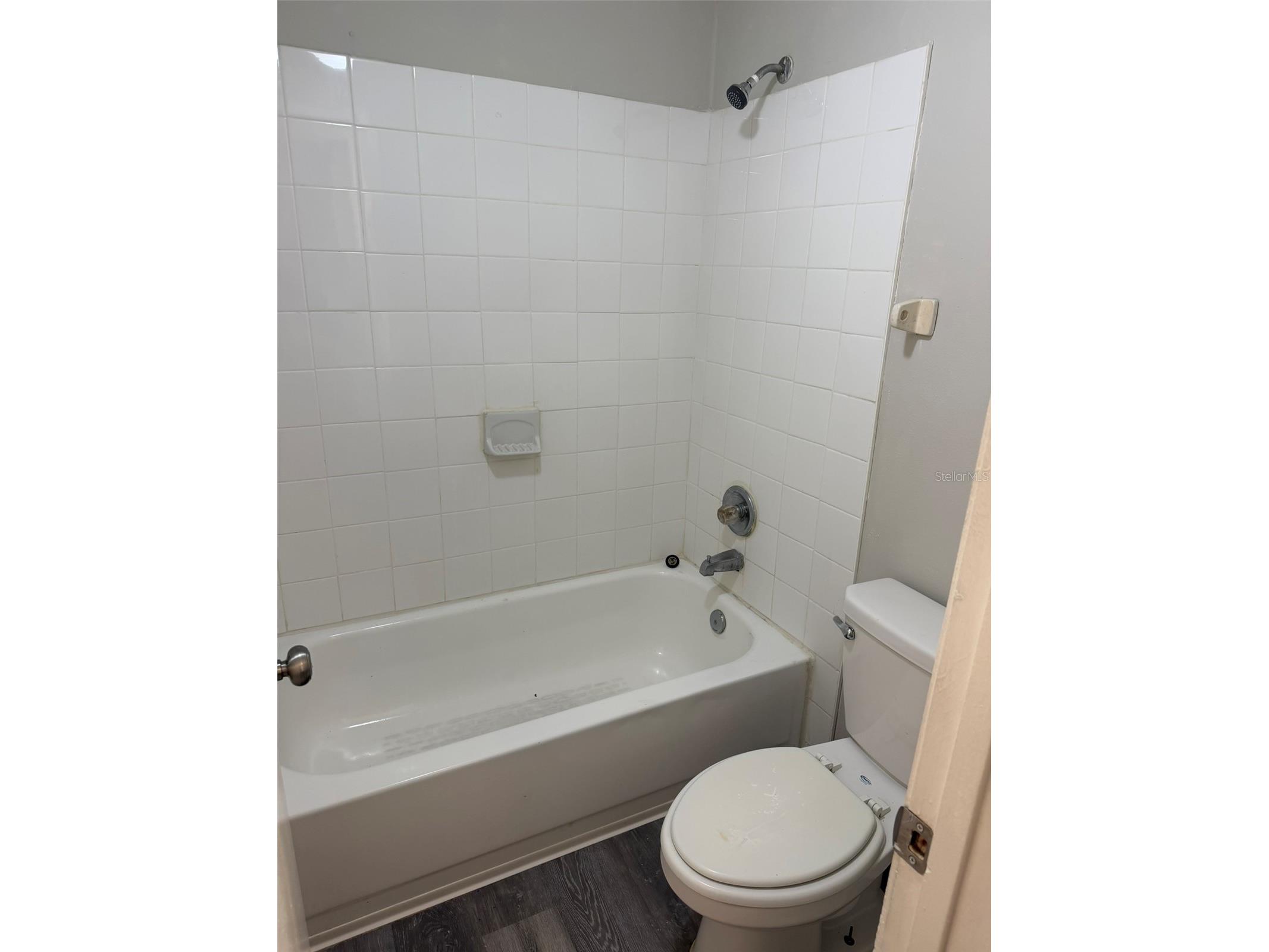 9601 Shalimar Court Tampa FL 33615 TB8510604 image11