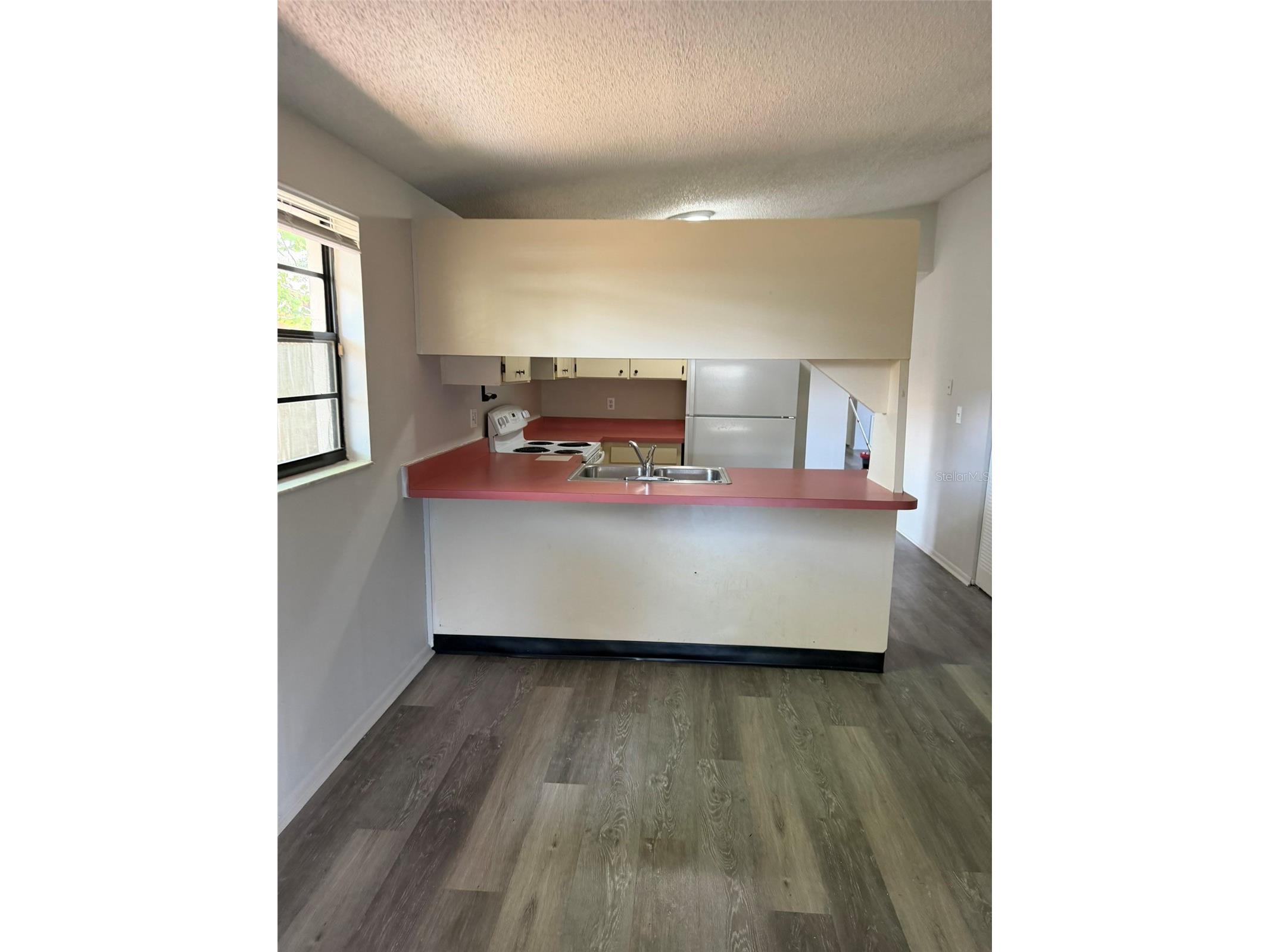 9601 Shalimar Court Tampa FL 33615 TB8510604 image3