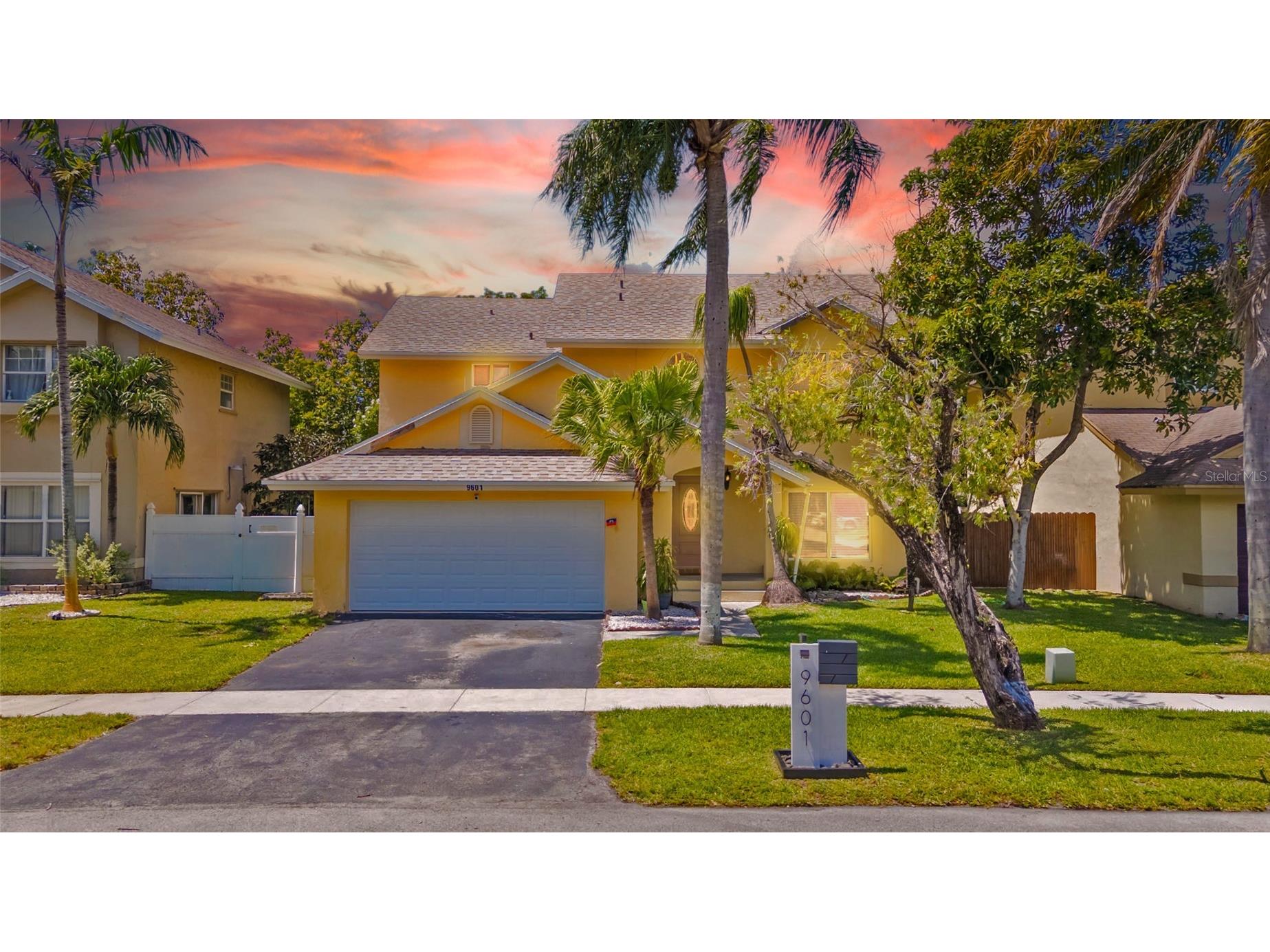 9601 SW 9th Court Pembroke Pines FL 33025 OM724144 image1