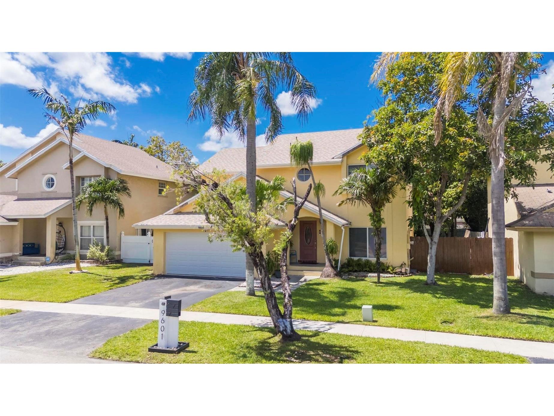 9601 SW 9th Court Pembroke Pines FL 33025 OM724144 image2
