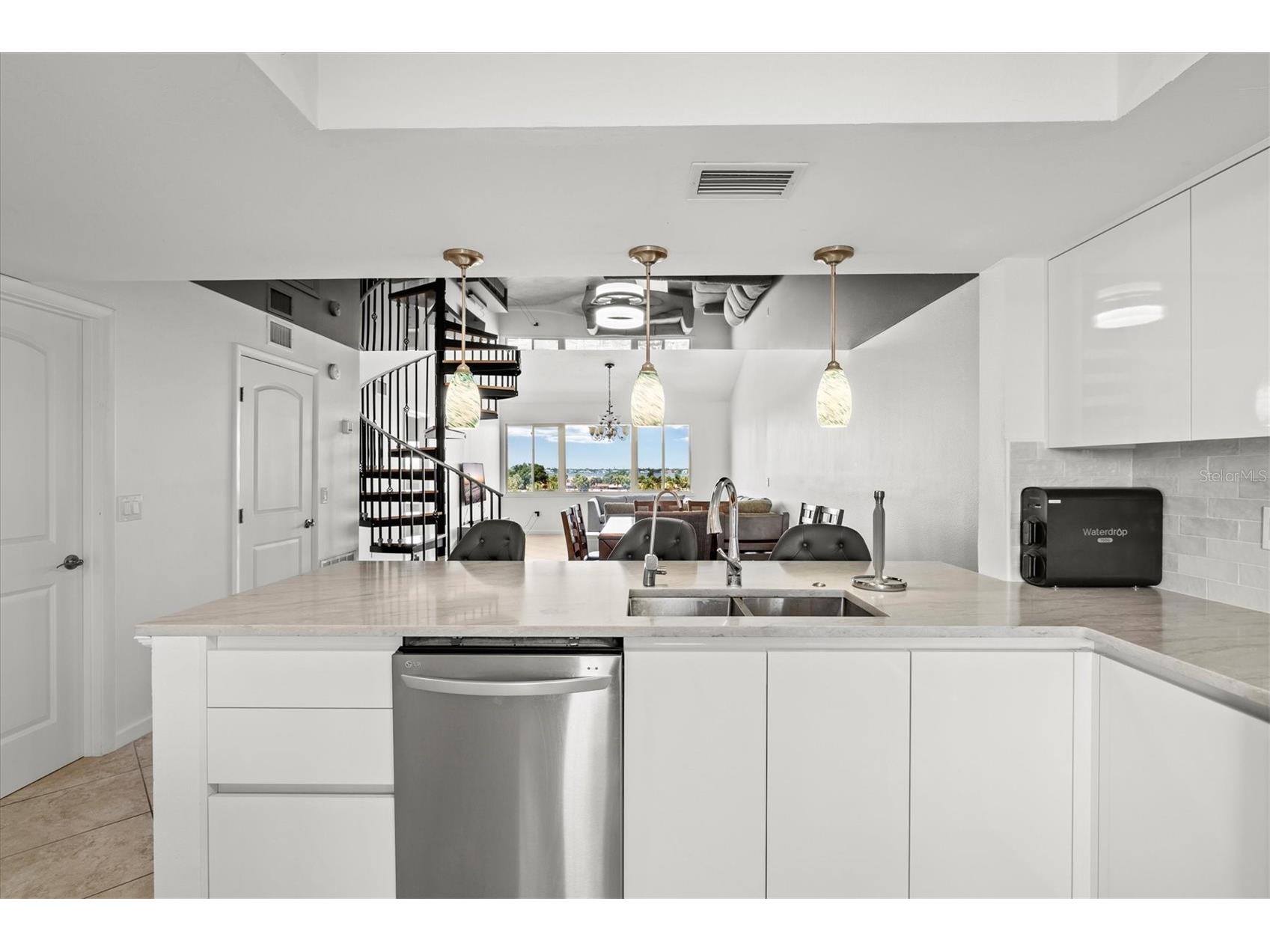 9604 Cortez Road W #134 Bradenton FL 34210 - PALMA SOLA BAY INTERCOASTAL A4699738 image5