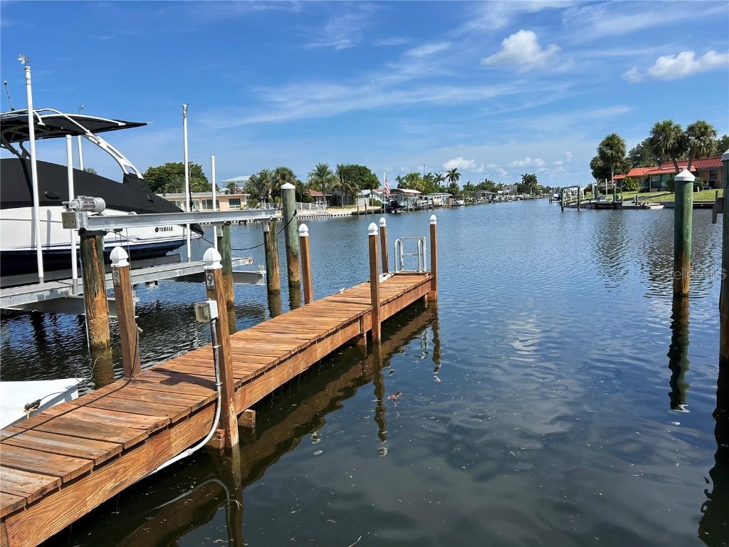 9604 Cortez Road W #213 Bradenton FL 34210 A4671622 image1